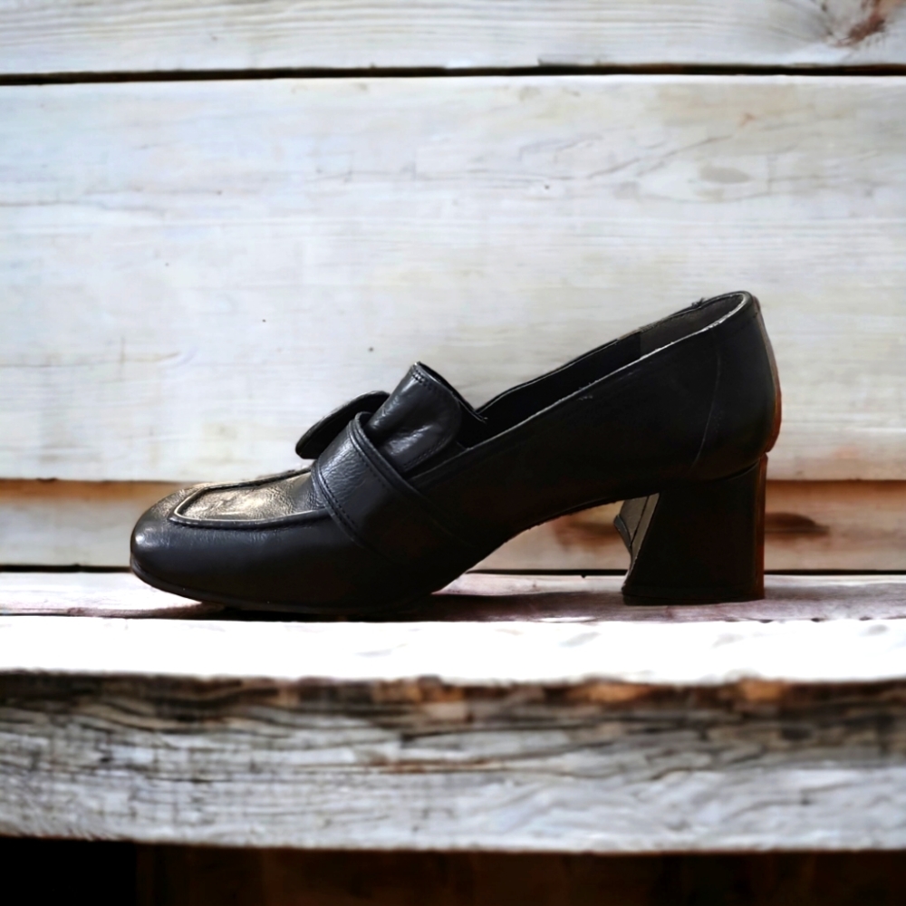 Paul Green Robin Loafer Pump Women's NWOT Size 9 (UK 6.5)